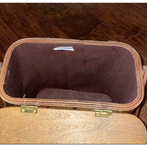 Mushroom Basket Purse Vintage Hand Painted Retro Kitsch Lined Made in Hong Kong - Picture 13 of 16